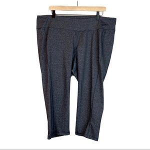 Old navy Active fitted Capri leggings